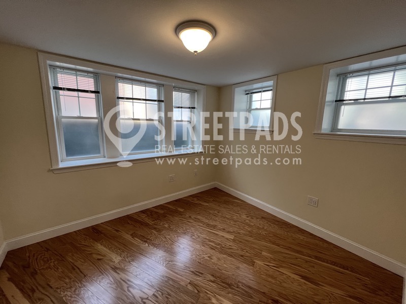 1 Langdon St, Neighborhood Nine