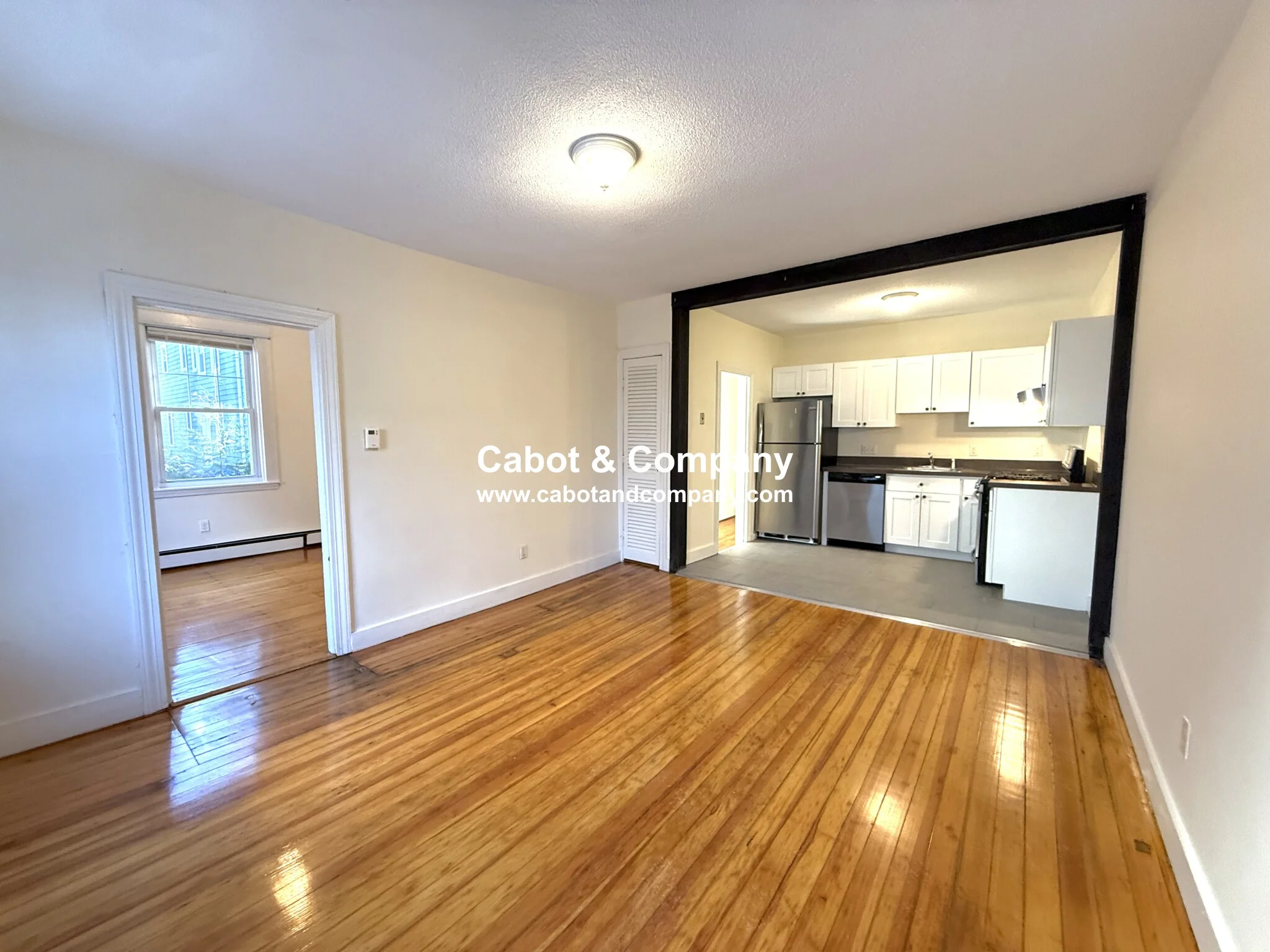 18 Roberts St, Brookline