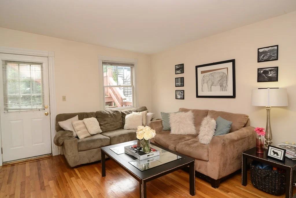 546 East 8th St, South Boston