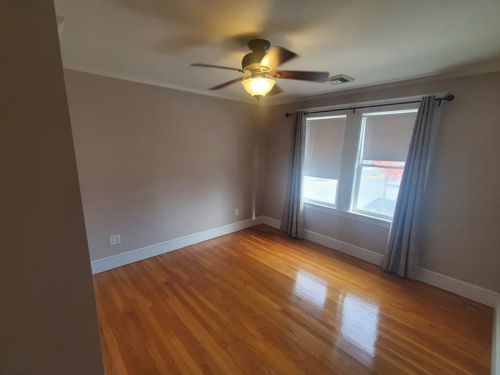 1 Grayson St, Dorchester