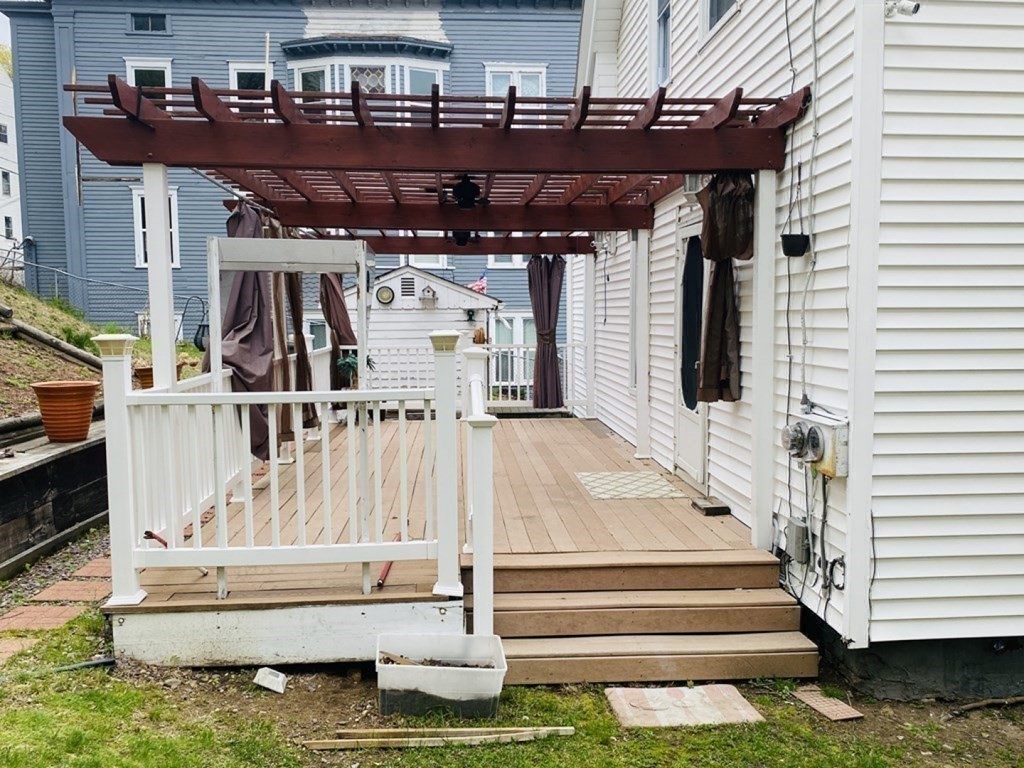 20 Crystal, Worcester