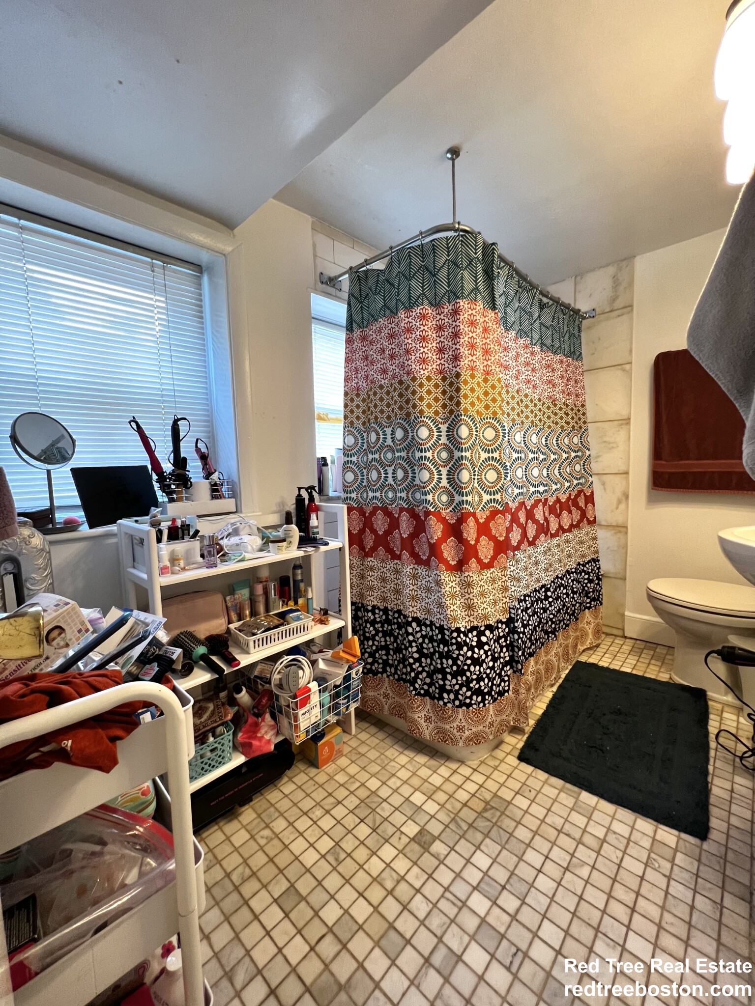 1748 Beacon St, Brookline