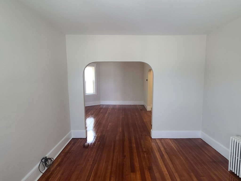 537 Beach St, Revere