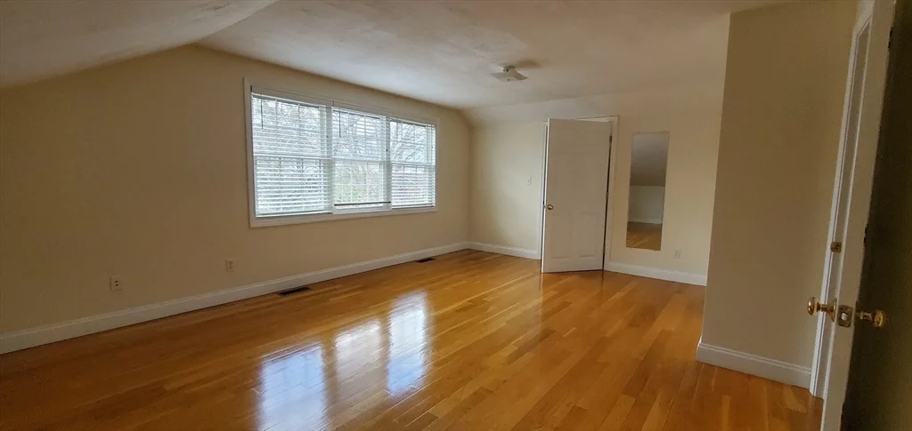 11 Highlandview Ave, Winchester