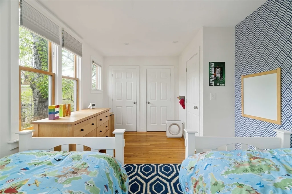 154 Allston St, Cambridgeport