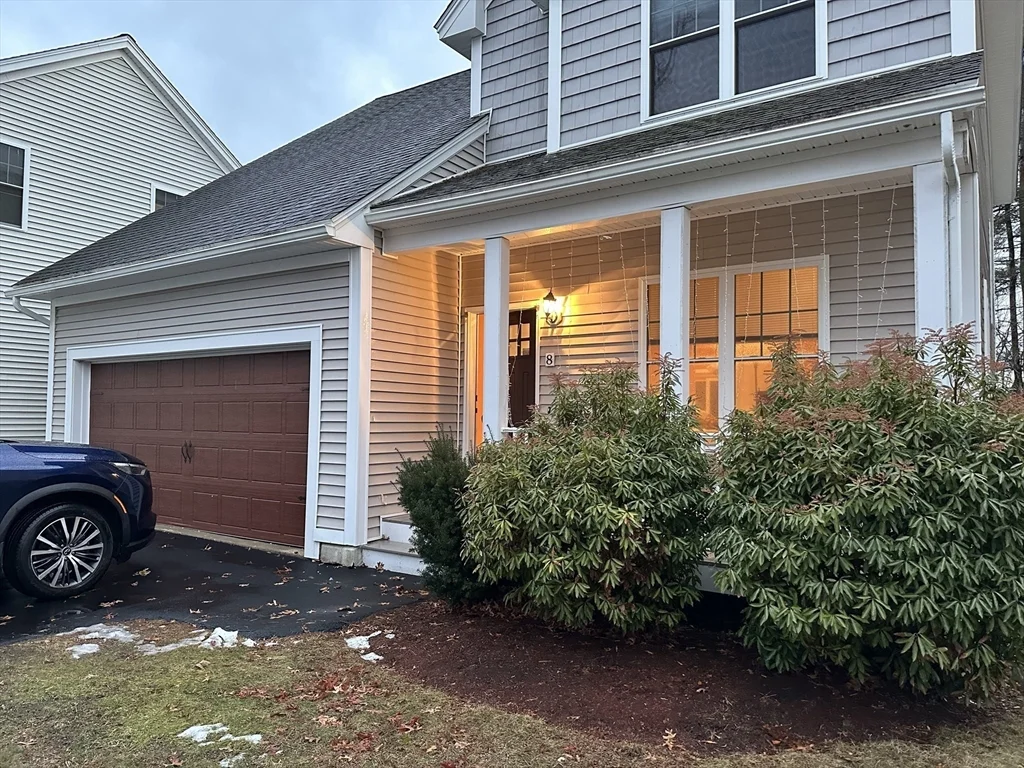 8 Cheyenne Vly, Westford