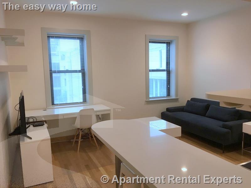 115 Mt Auburn St, Harvard Square