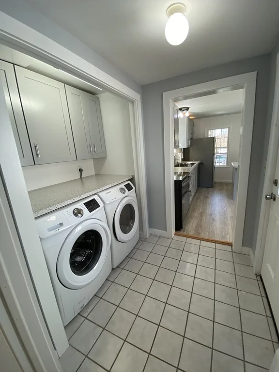 74 Moore Ave, Warren