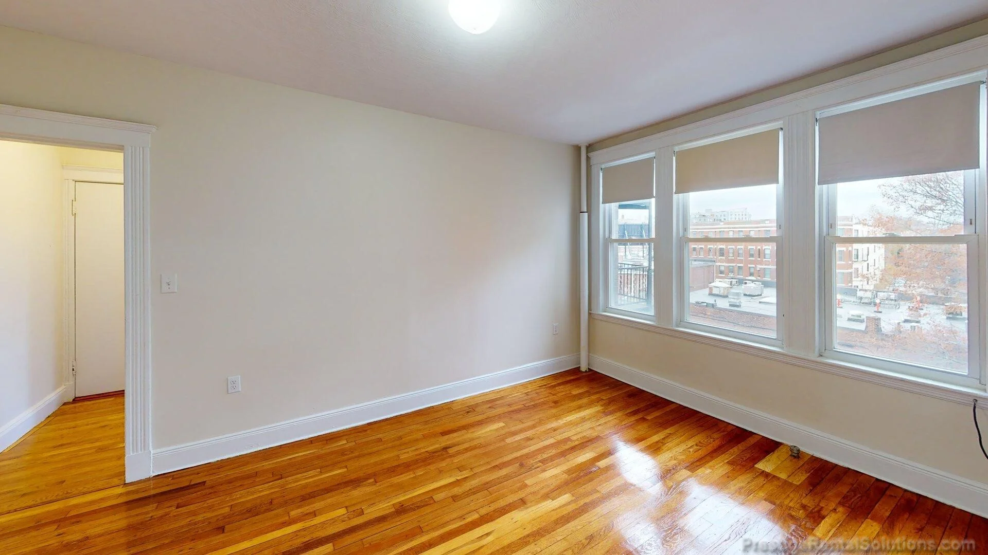 1626 Commonwealth Ave, Brighton