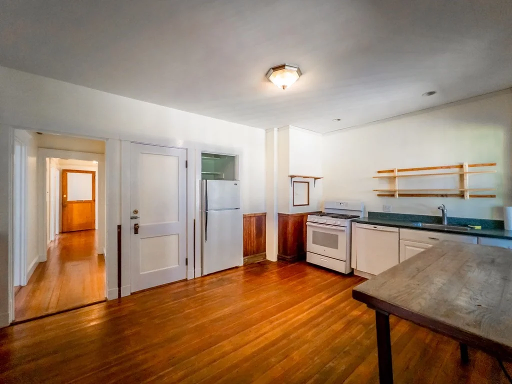 67 Hampstead Rd, Jamaica Plain