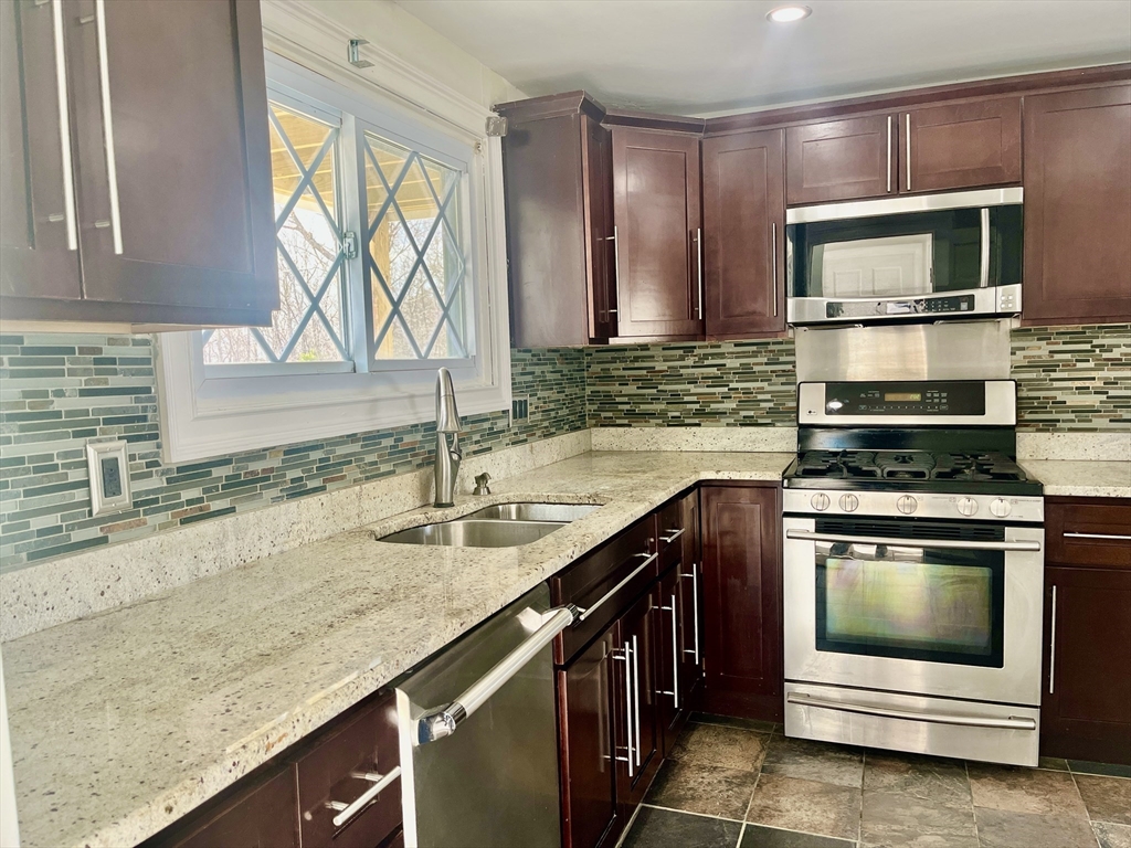 47 Fitch Ter, Randolph