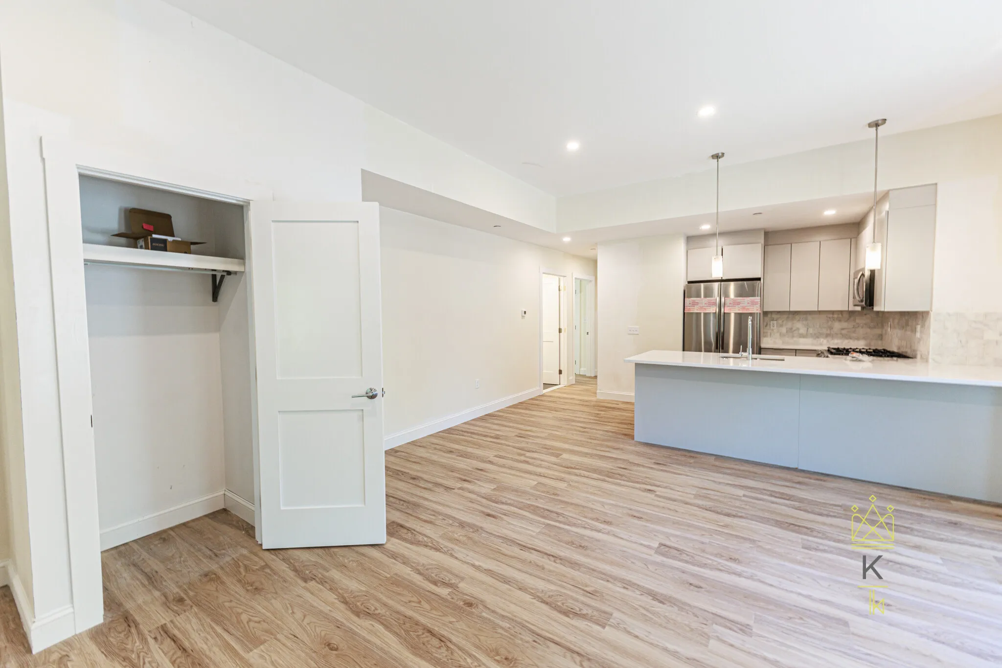 460 Washington St, Brighton