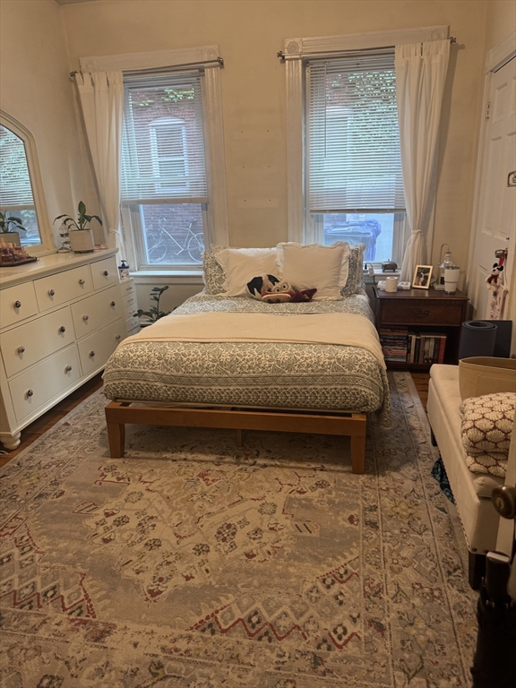 111 H St, South Boston