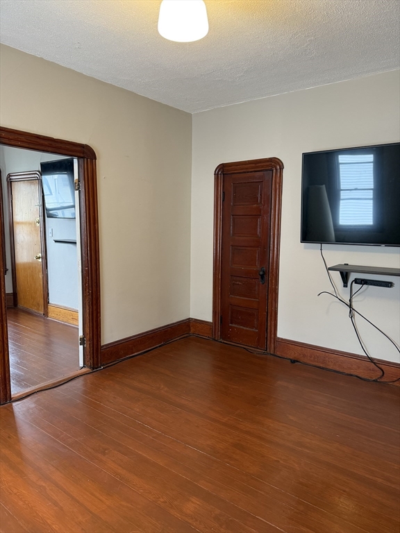 157 Hathaway St, Northwest