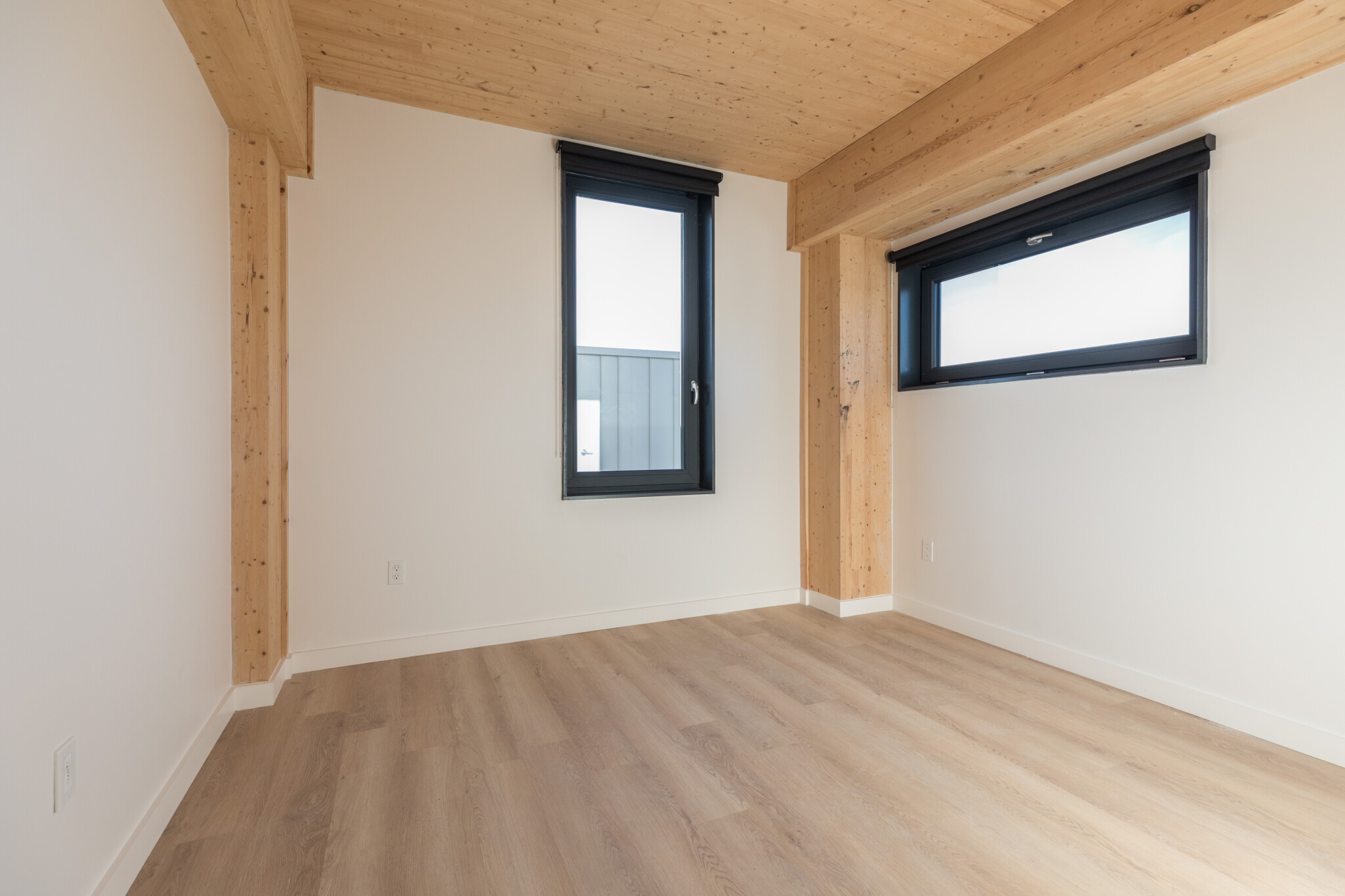 11 East Lenox St, Roxbury