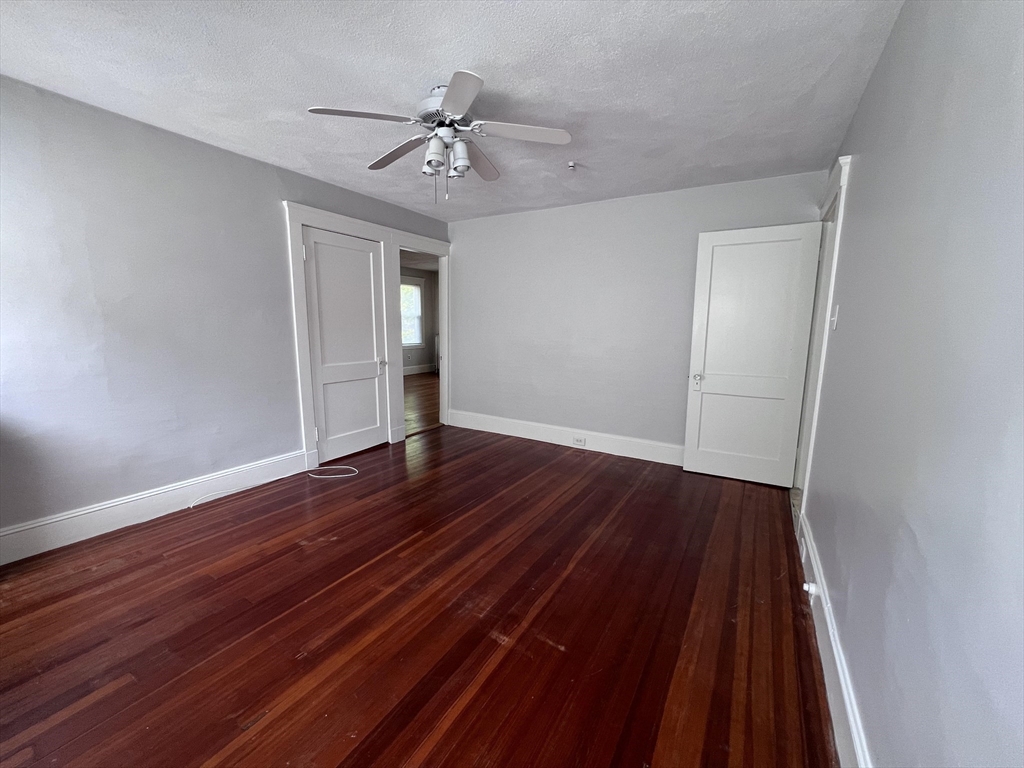 213 Forest St, Medford