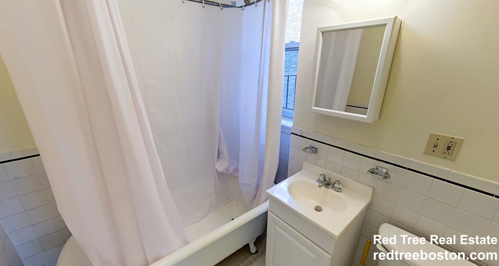 109 Queensberry St, Fenway