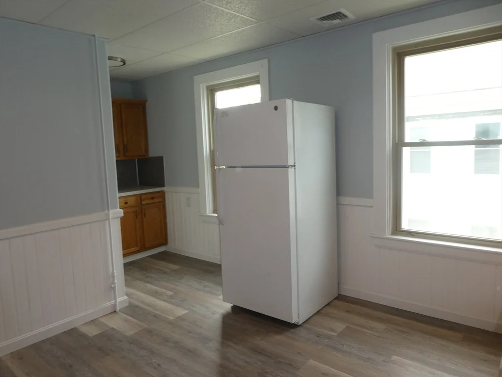 14 Elm St, Middleboro