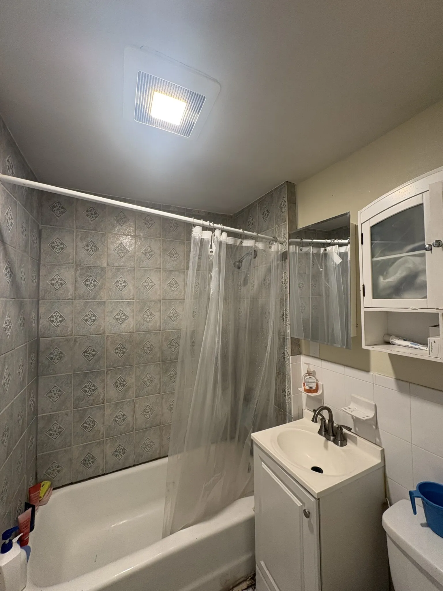 237 Tremont St, Ward Two