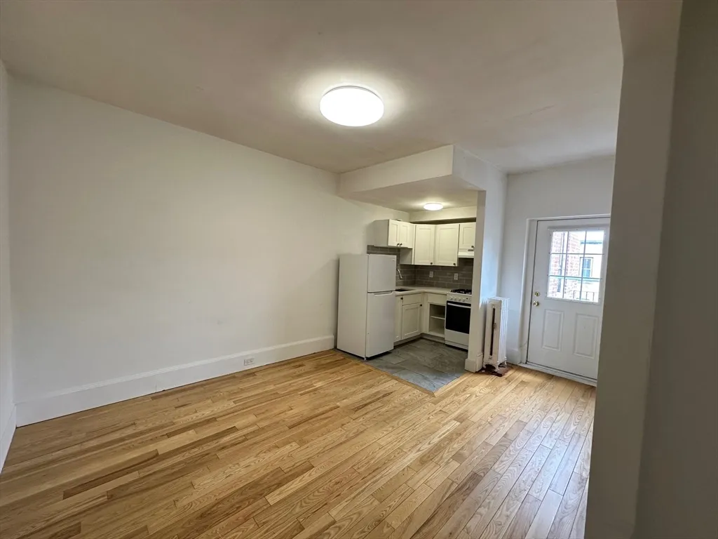 41 Strathmore Rd, Brighton