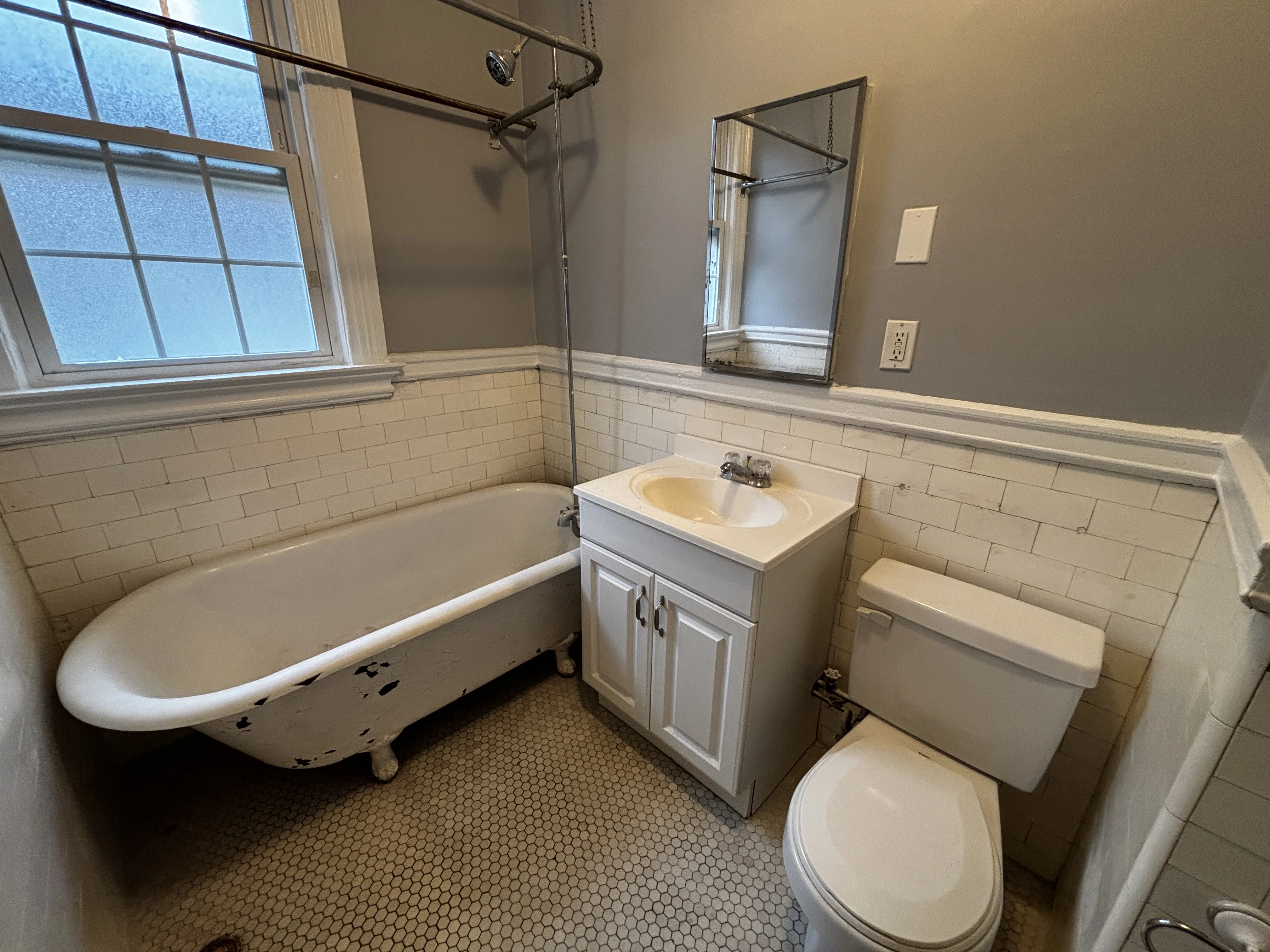 15 Glenville Ave, Allston