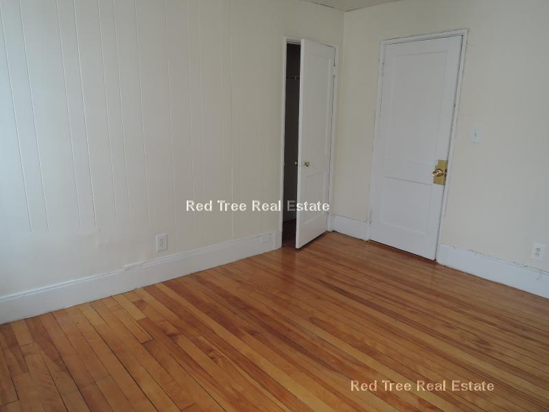 439 Cambridge St, Allston