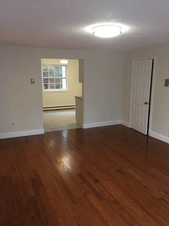 217 Beaver Dam Rd, Plymouth