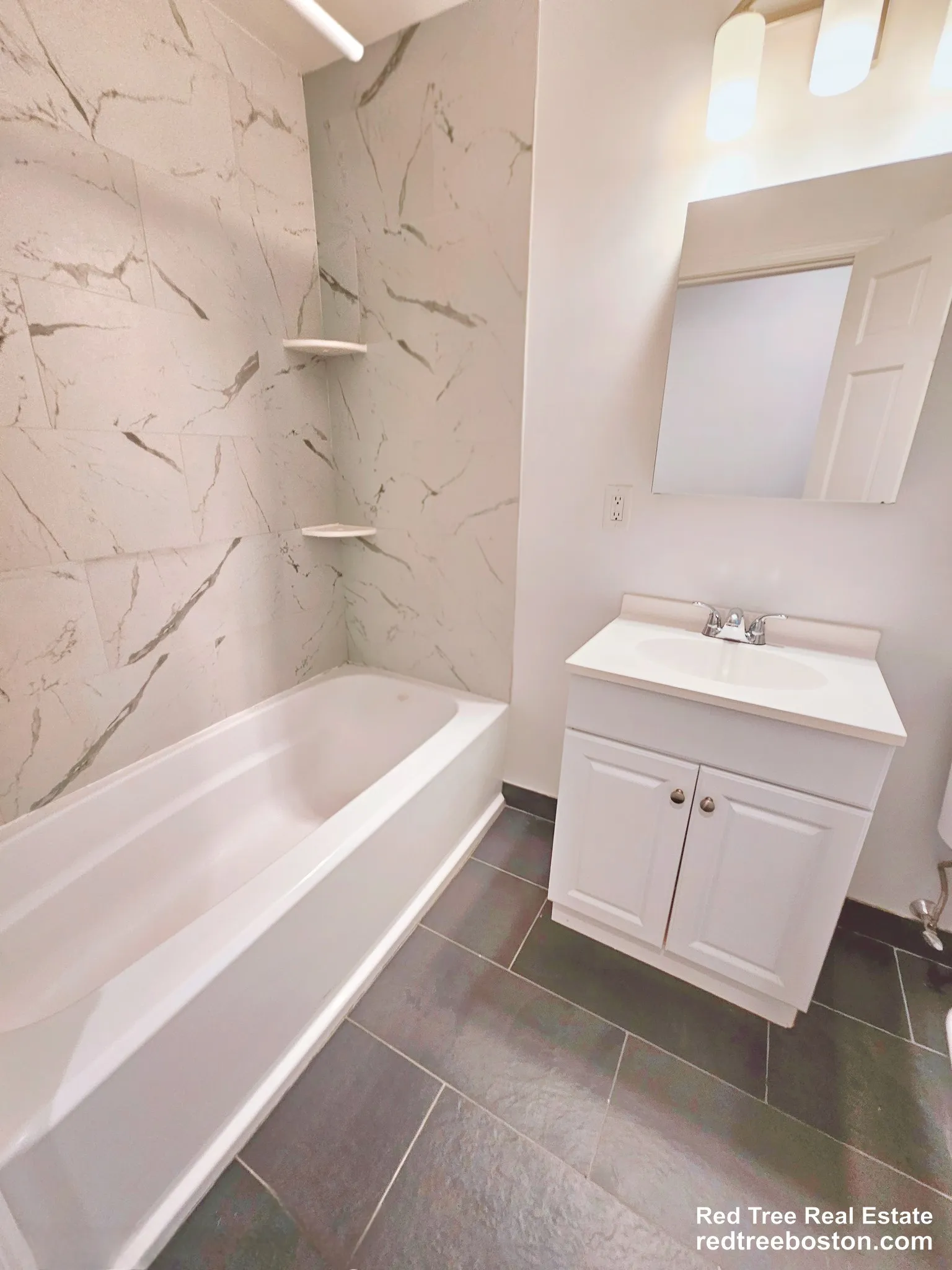 1406 Beacon St, Corey Hill