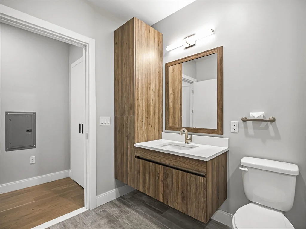 9 Central St, Spring Hill