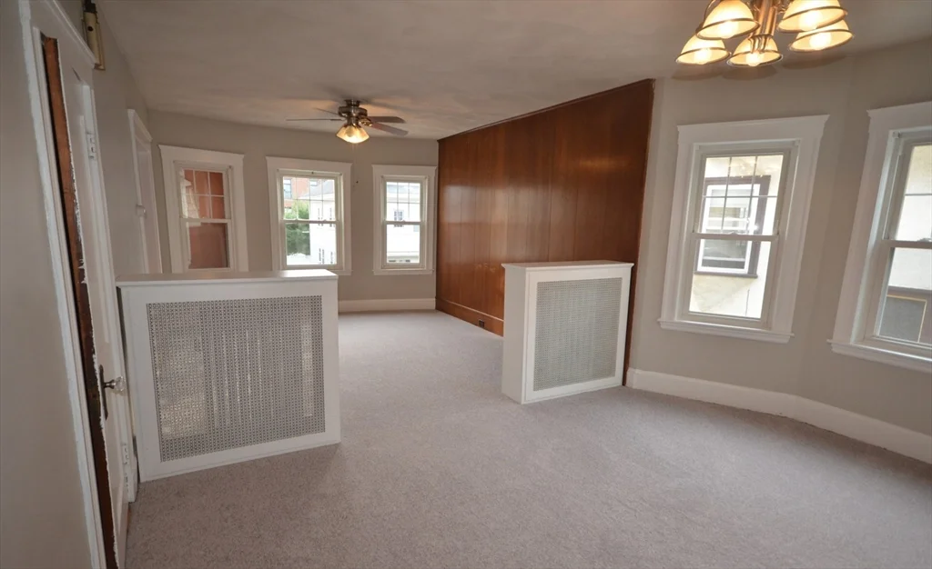 20 Benton Rd, Tufts University