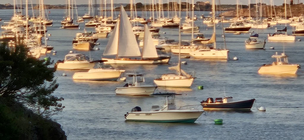 35 Wharf Path, Marblehead