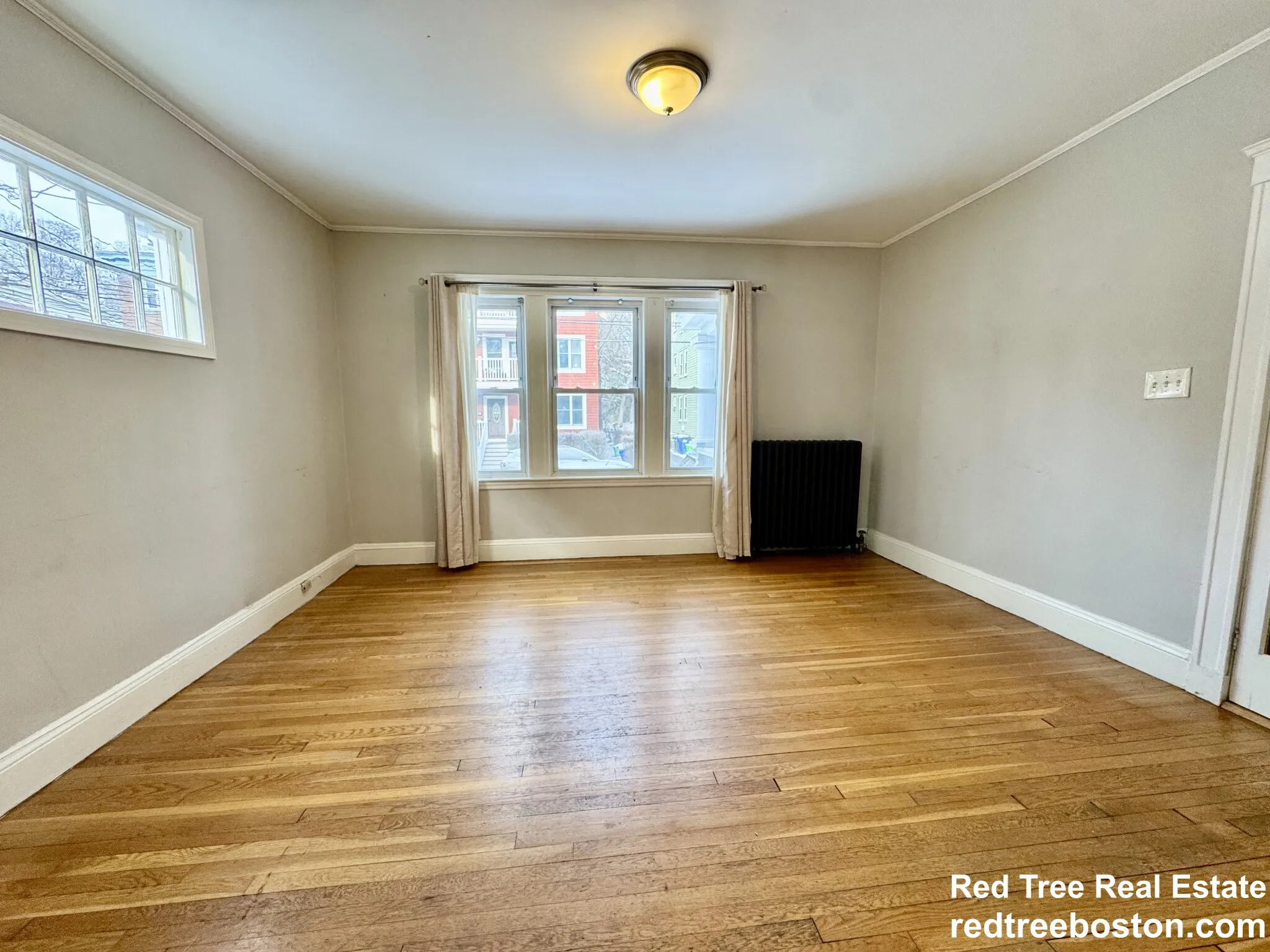 12 Saint Peter St, Jamaica Plain