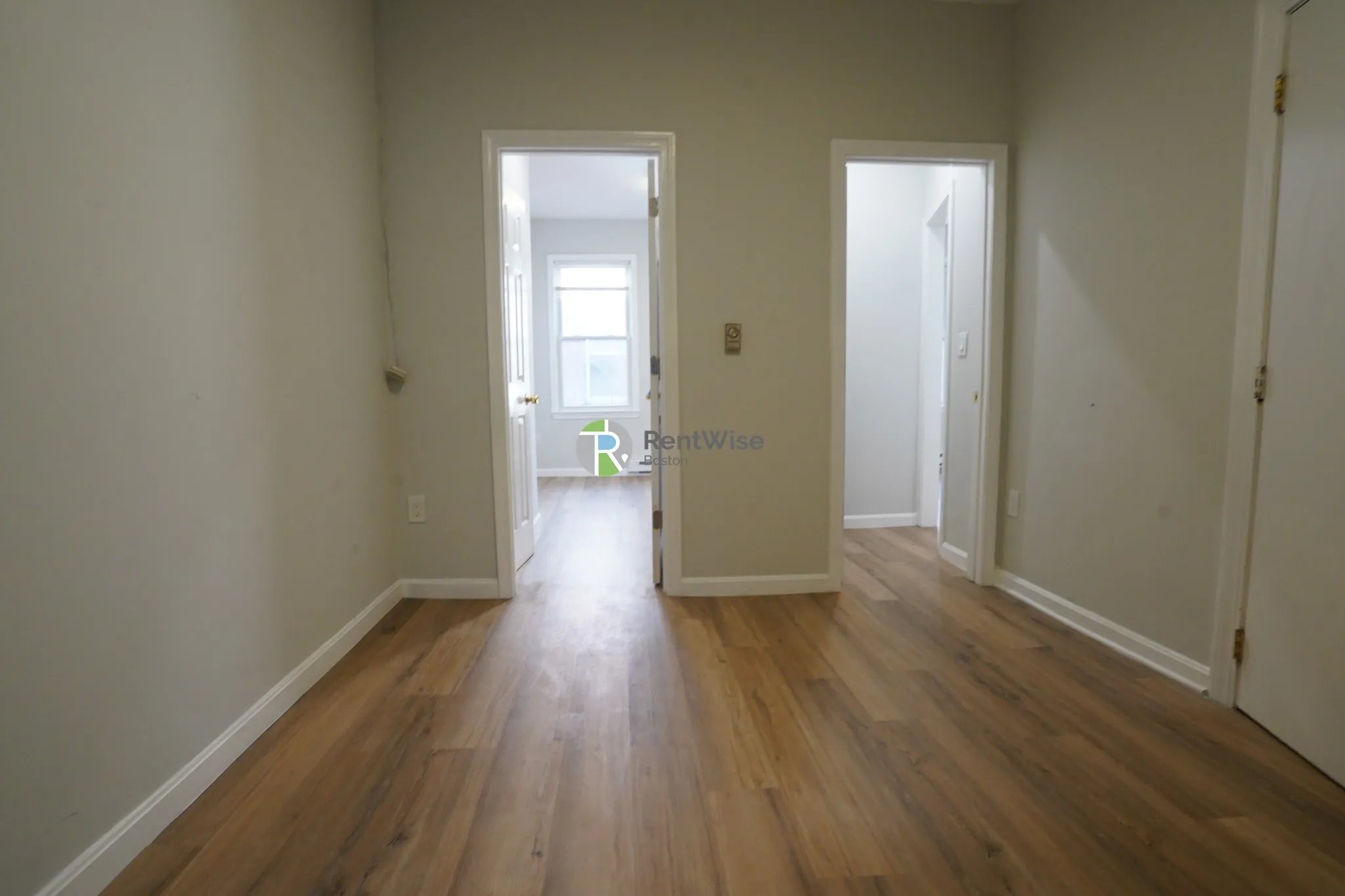 9 Noyes Pl, North End