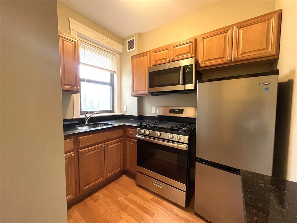660 Huntington Ave, Mission Hill