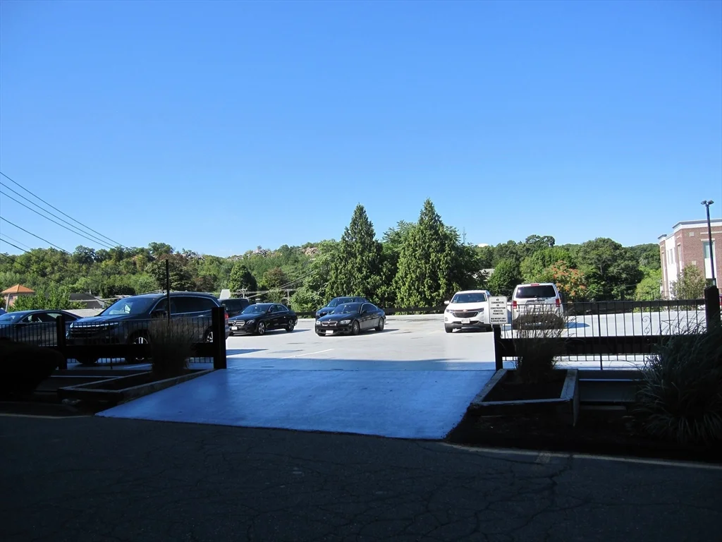 230 Willard St, Quincy