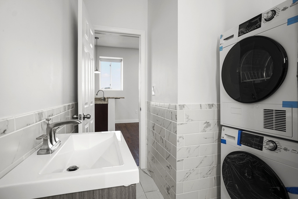 74 Salem St, North End