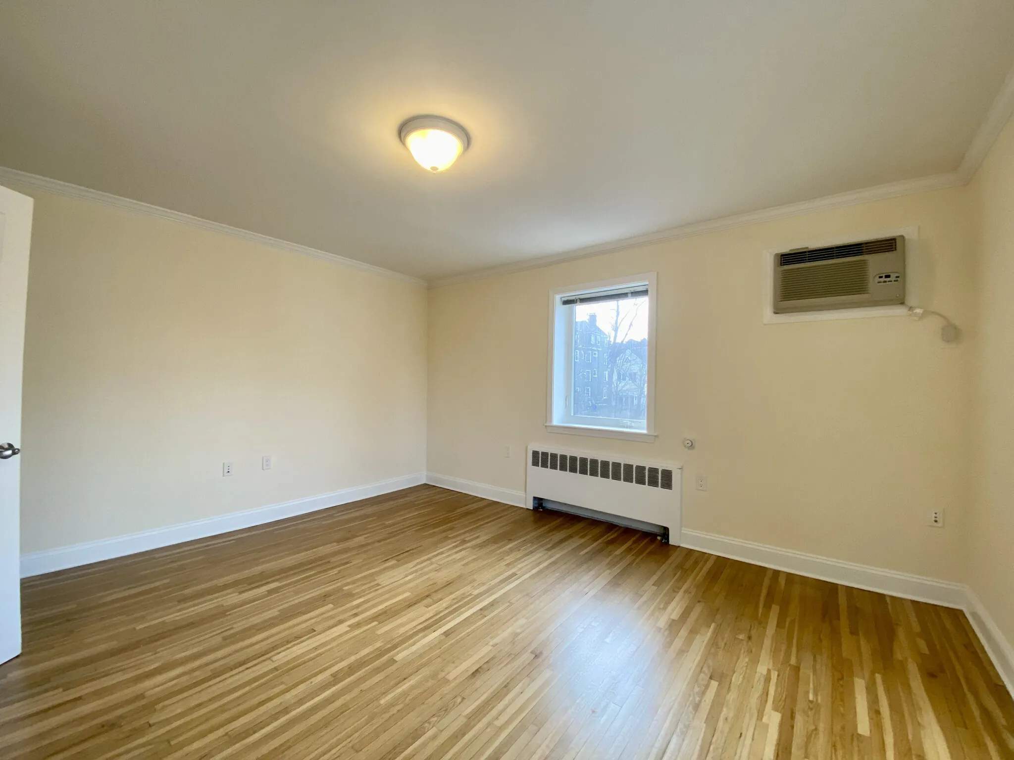 80 Saint Paul St, Coolidge Corner