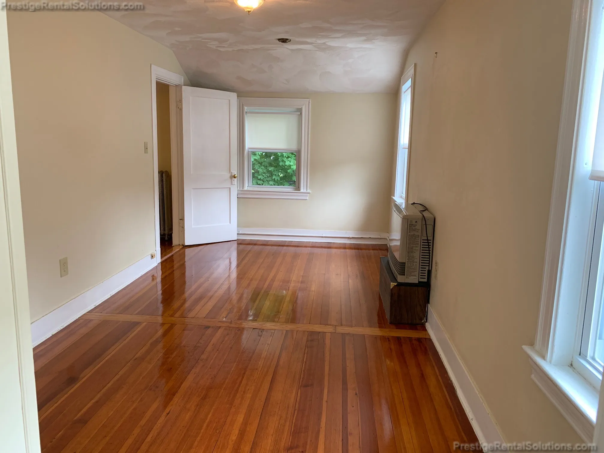 196 Fairmount Ave, Fairmount Hill