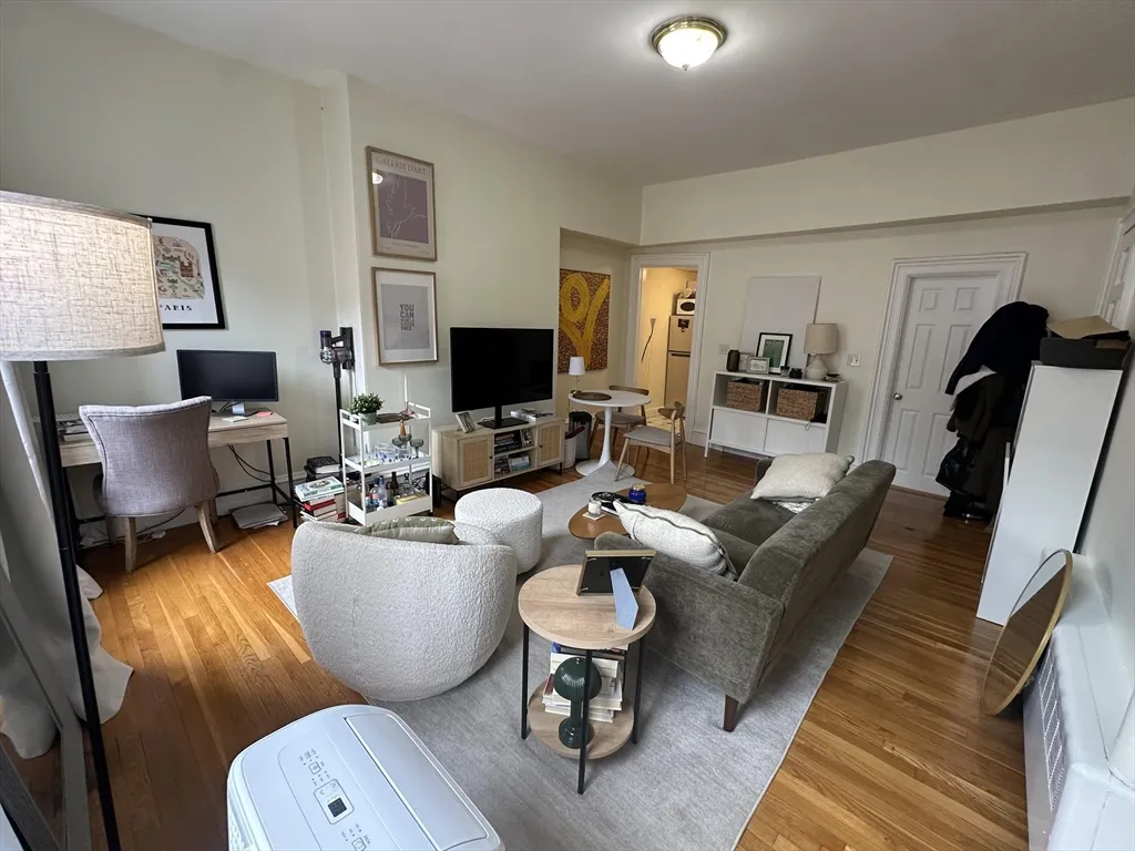 300 Marlborough St, Back Bay