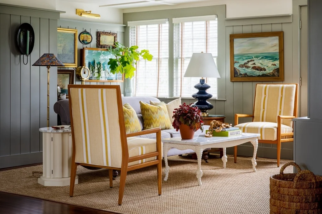 77 Sparks Ave, Nantucket