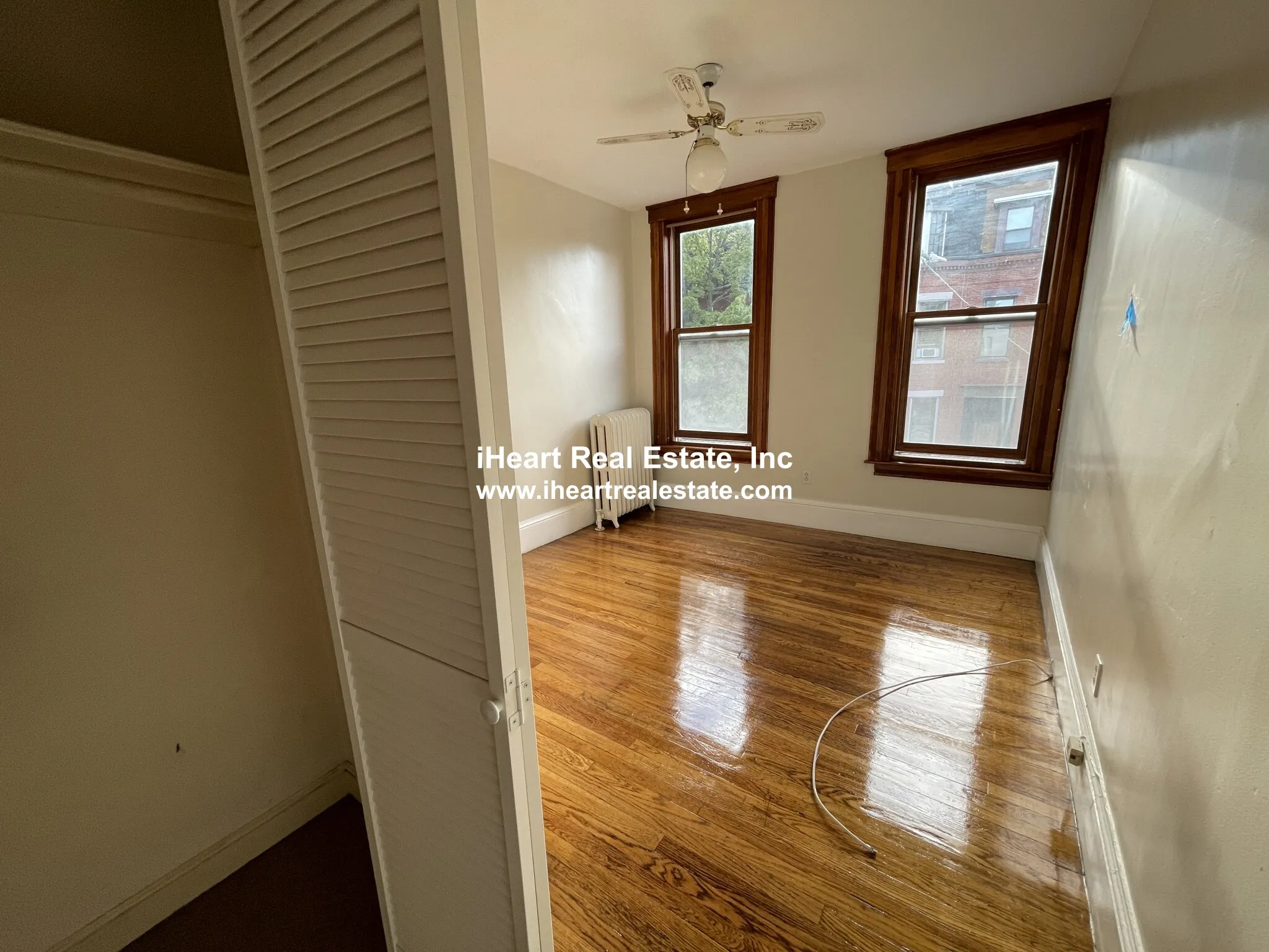 338 K St, South Boston