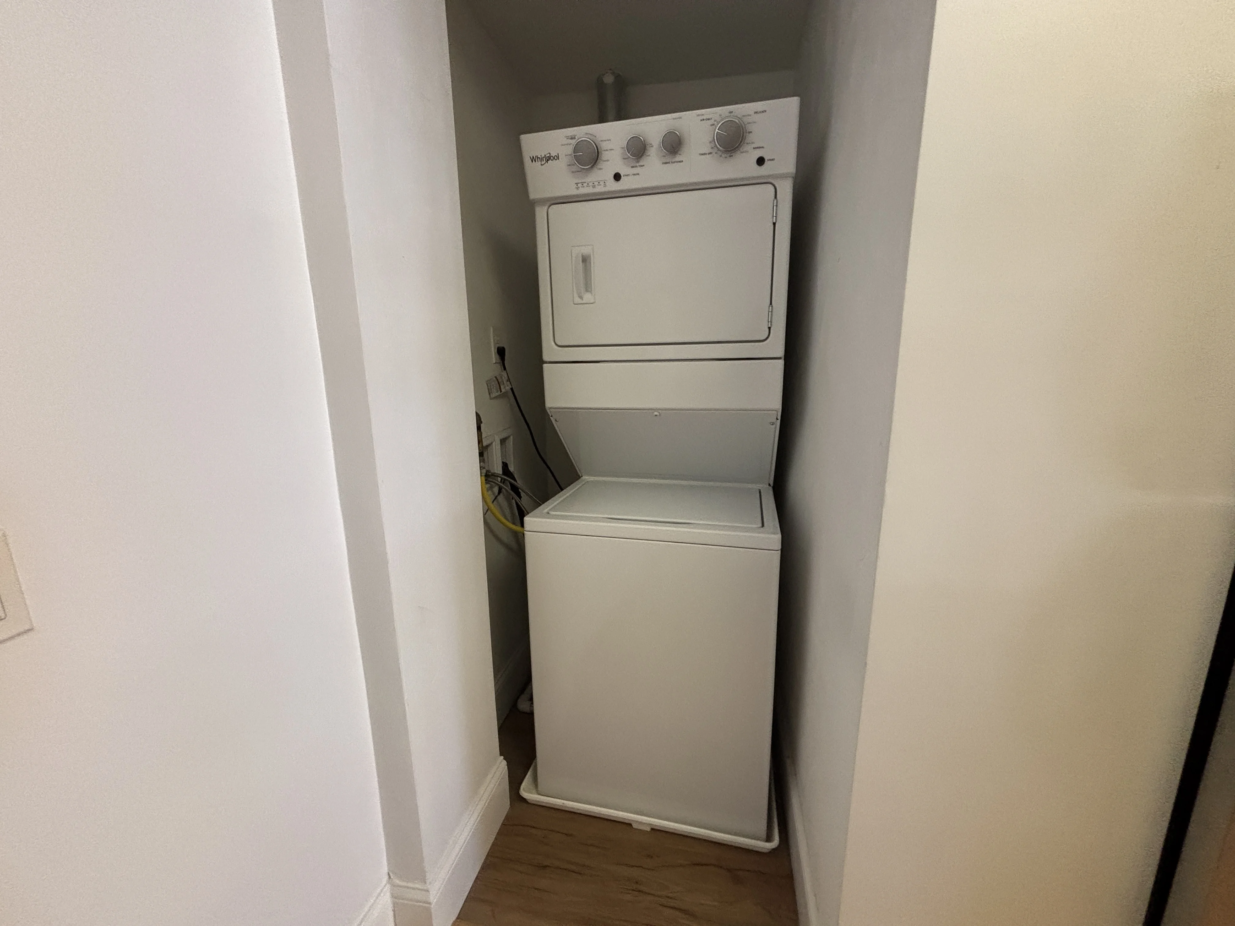 672 Washington St, Aspinwall Hill