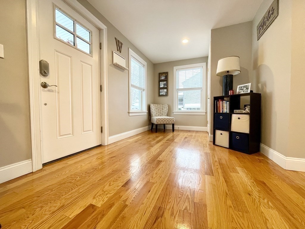 148 Pearl Ave, Revere