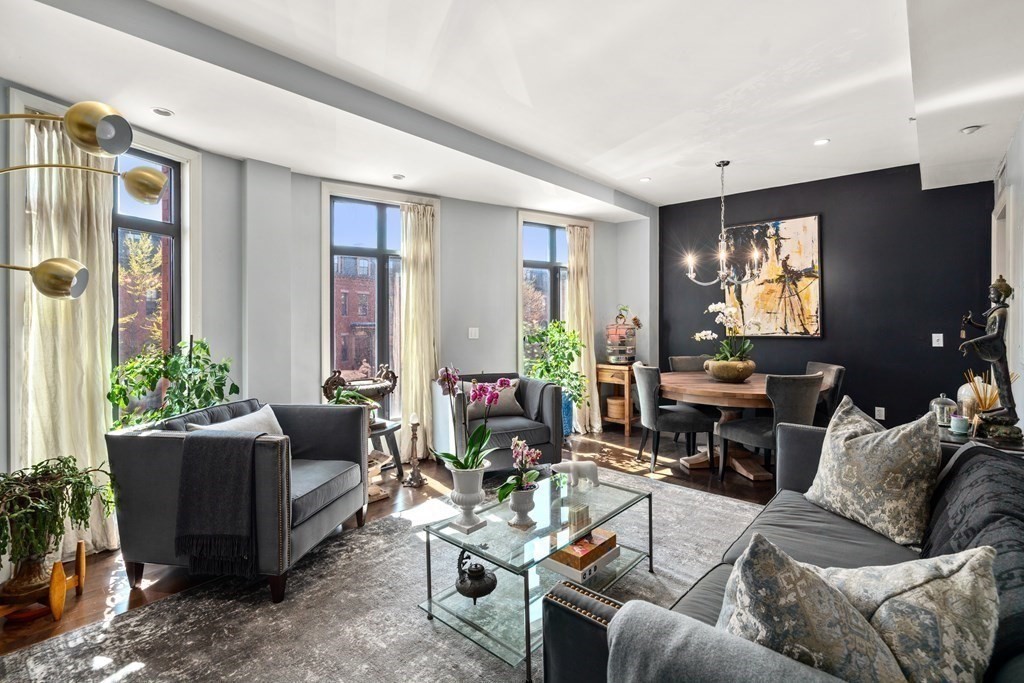 424 Massachusetts Ave, South End