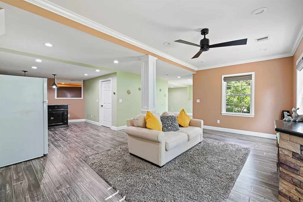 46 Hound Pack Cir, Walpole