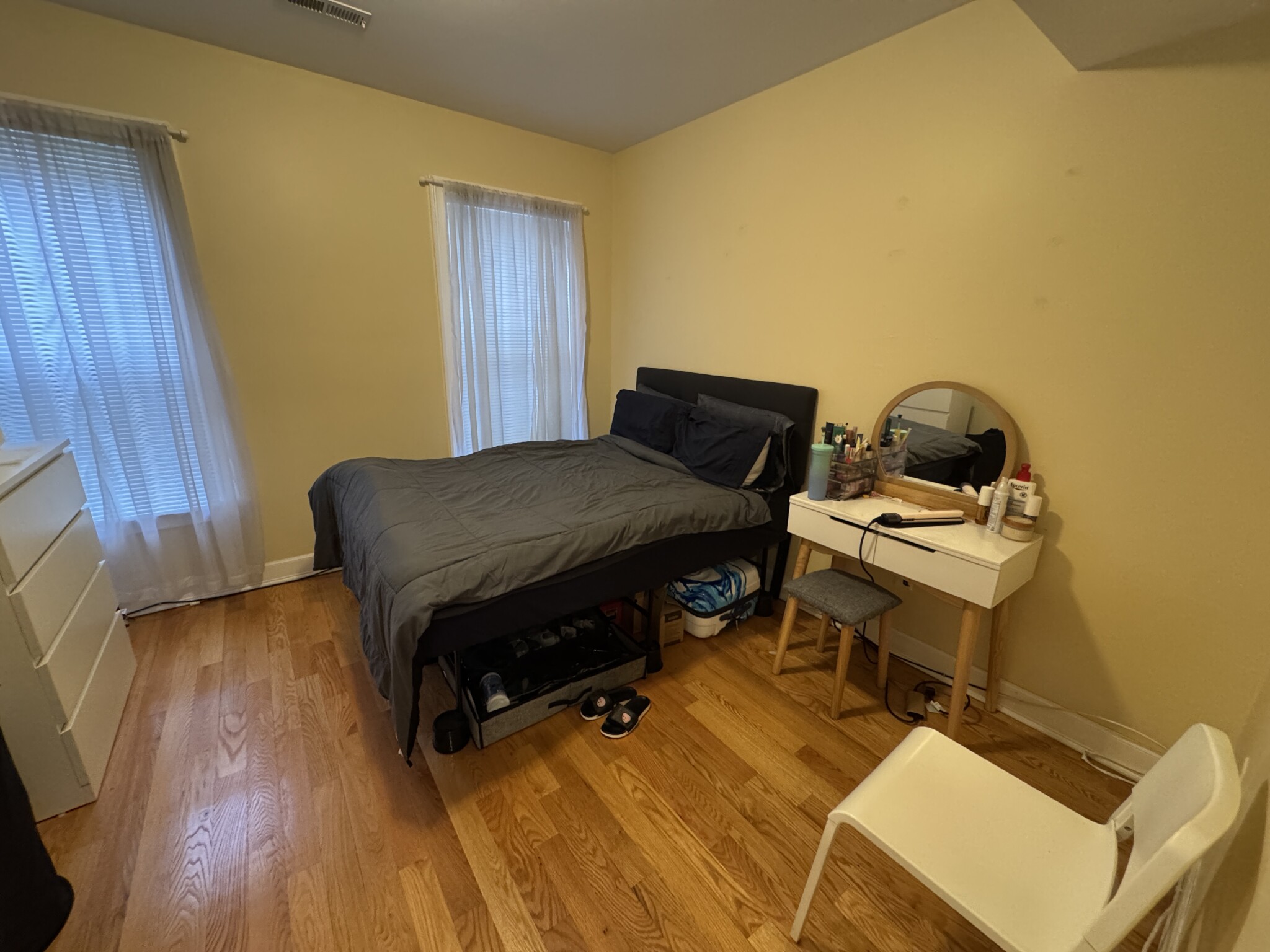 10 Jay St, Davis Square