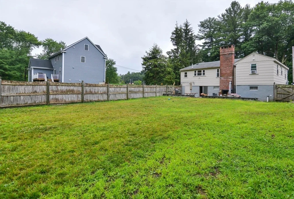 399 Shawsheen Ave, Wilmington