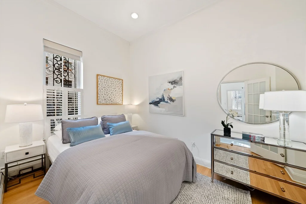 11 Appleton, South End