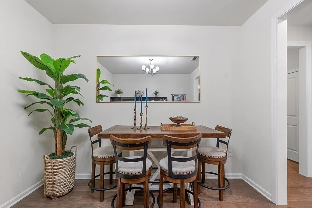 120 University Ave, Westwood