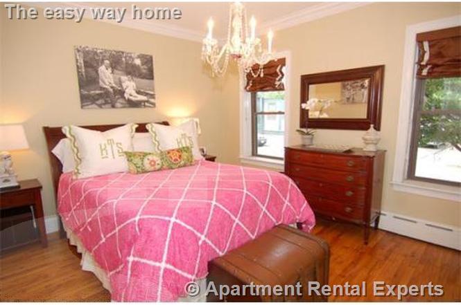 268 River St, Central Square